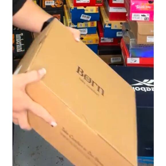 BORN Kati Dark Brown (Castagno) Boots Size 10 New in Box MSRP $140 - Picture 13 of 13